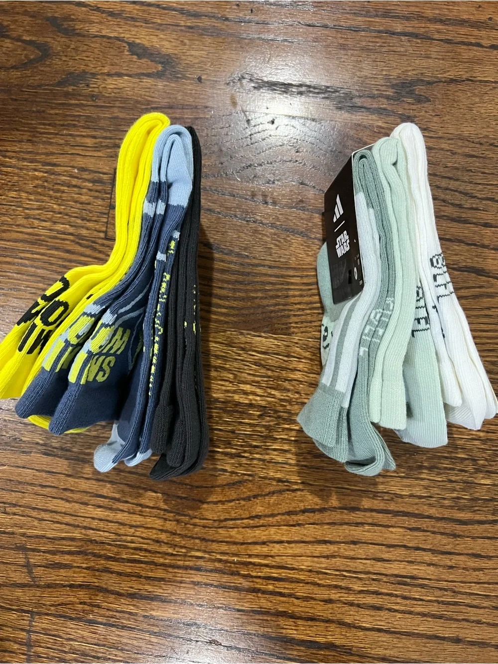Adidas Crew Socks - Smiley World Yellow (3-pack) & Star Wars Green (3-Pack)